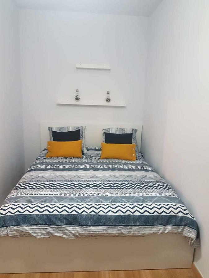 21 Bis Rue De La Croix Appartement Авиньон Екстериор снимка